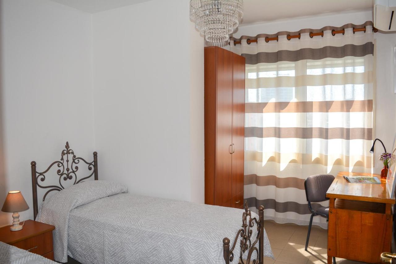 Chiara Lovely Apartment 地拉那 外观 照片